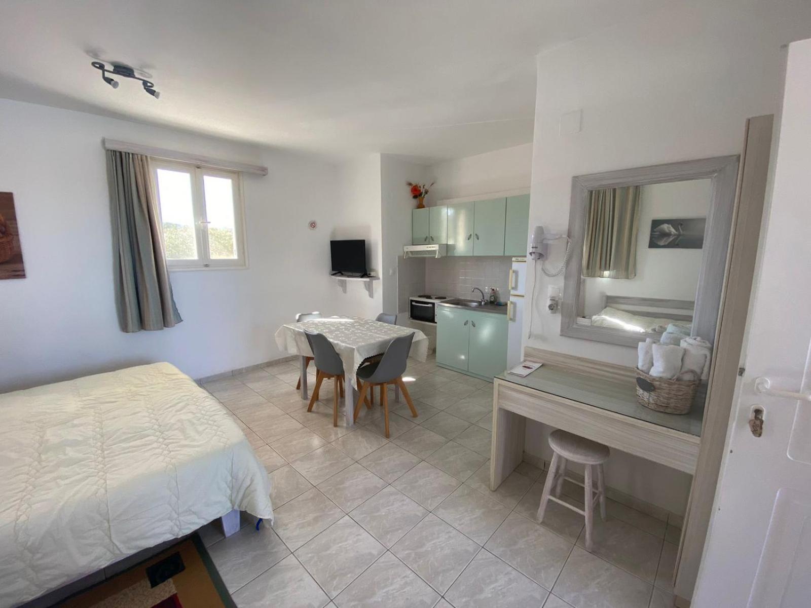 Leonidas Resort إرميوني المظهر الخارجي الصورة